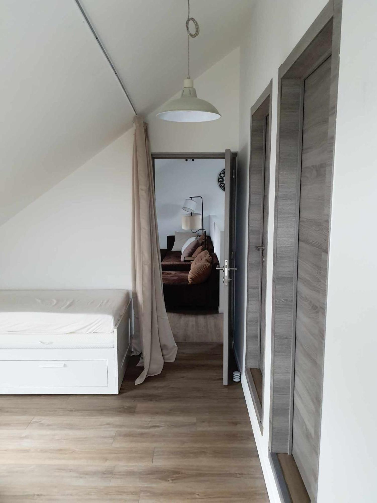 Gite Rural 3 Epis "Aux Pieds Des Ar'Den" - Chambre 1 Isolee Et Chambre 2 Dans Hall De Nuit - 34 Rue Du Chateau A 5564 Wanlin - 4 Adultes Et 2 Enfants Houyet Luaran gambar
